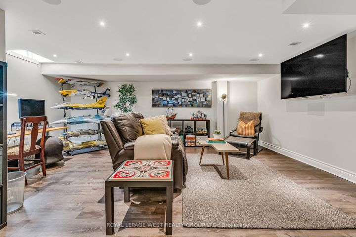 Photo 32 at 16 Yachters Lane, Mimico, Toronto