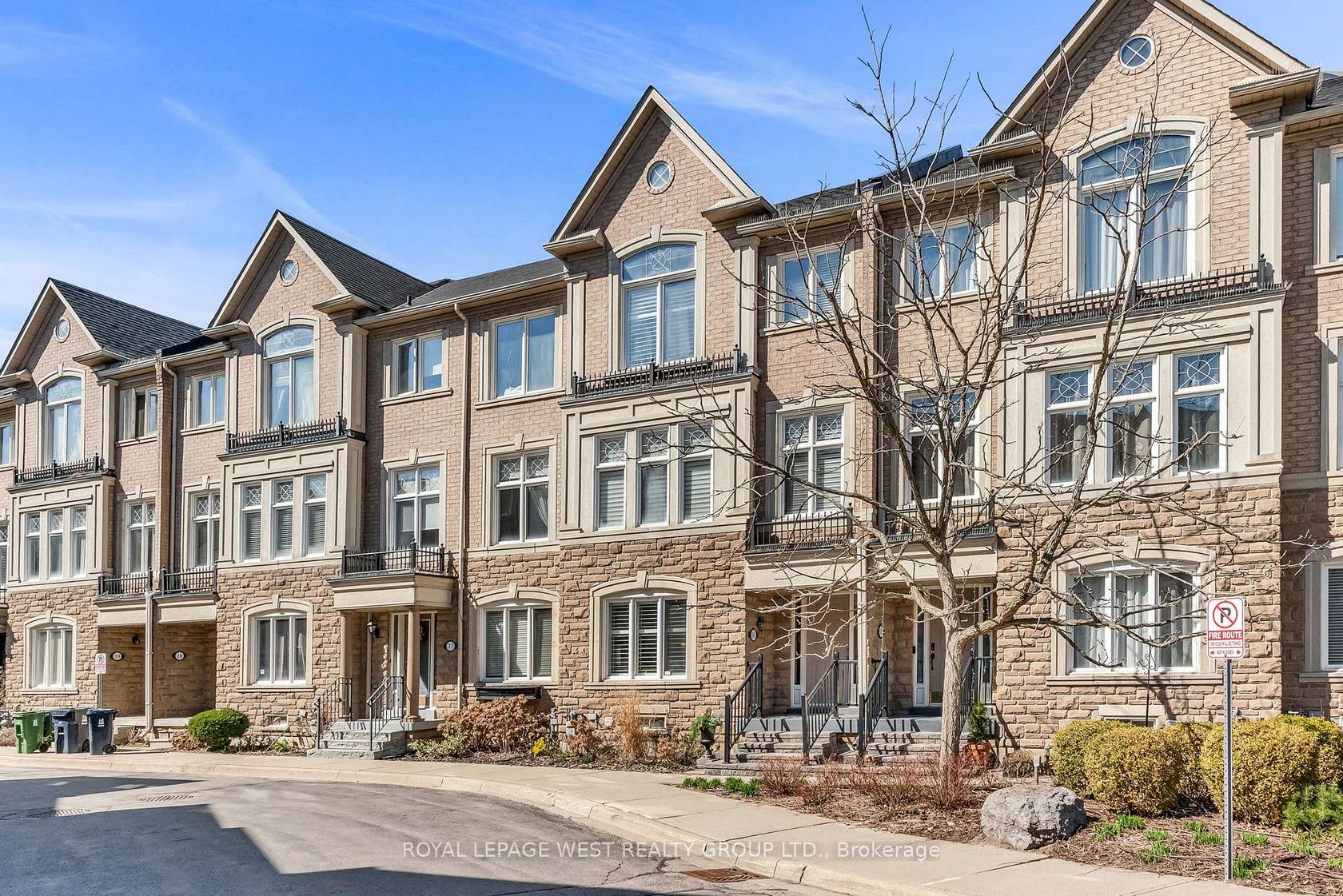 16 Yachters Lane, Mimico, Toronto 