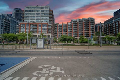 Photo 5 at 416 - 550 Queens Quay W, Waterfront Communities C1, Toronto Photo 5 at 416 - 550 Queens Quay W, Waterfront Communities C1, Toronto