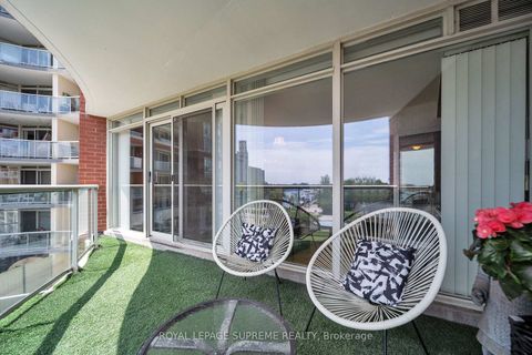 Photo 39 at 416 - 550 Queens Quay W, Waterfront Communities C1, Toronto Photo 39 at 416 - 550 Queens Quay W, Waterfront Communities C1, Toronto