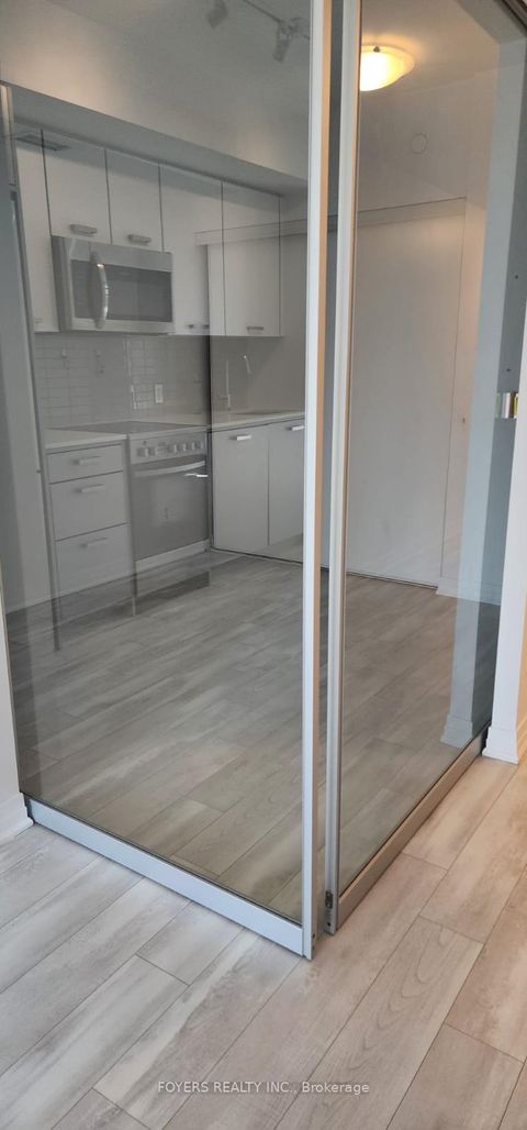 Photo 12 at 314 - 1630 Queen Street E, Woodbine Corridor, Toronto