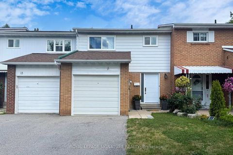 Photo 2 at 11 Glen Springs Drive, L'Amoreaux, Toronto