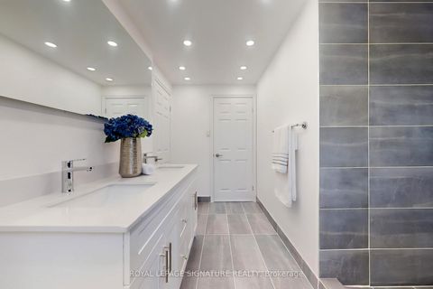Photo 18 at 11 Glen Springs Drive, L'Amoreaux, Toronto