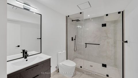 Photo 45 at 16 Deevale Road, CFB, Toronto