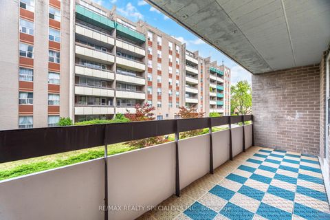 Photo 19 at 206 - 3635 Lake Shore Boulevard, Long Branch, Toronto