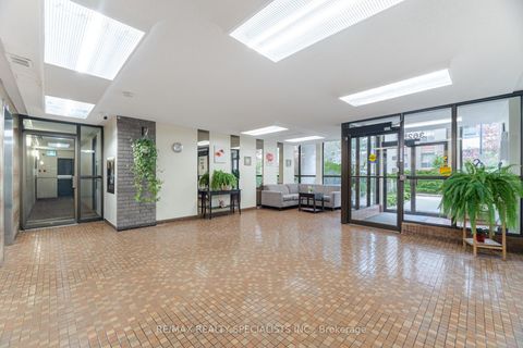 Photo 21 at 206 - 3635 Lake Shore Boulevard, Long Branch, Toronto