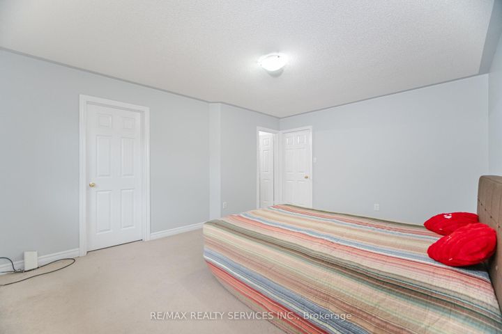 Photo 22 at 90 Crumlin Crescent, Credit Valley, Brampton