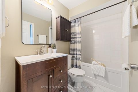 Photo 17 at 55 - 2300 Brays Lane, GA Glen Abbey, Oakville