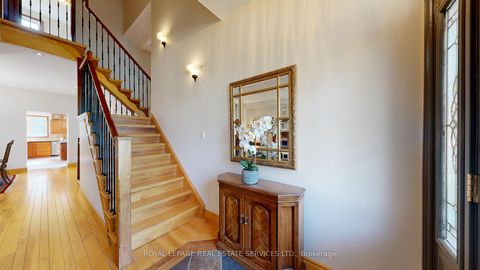 Photo 5 at 105 Botfield Avenue, City Centre West, Toronto