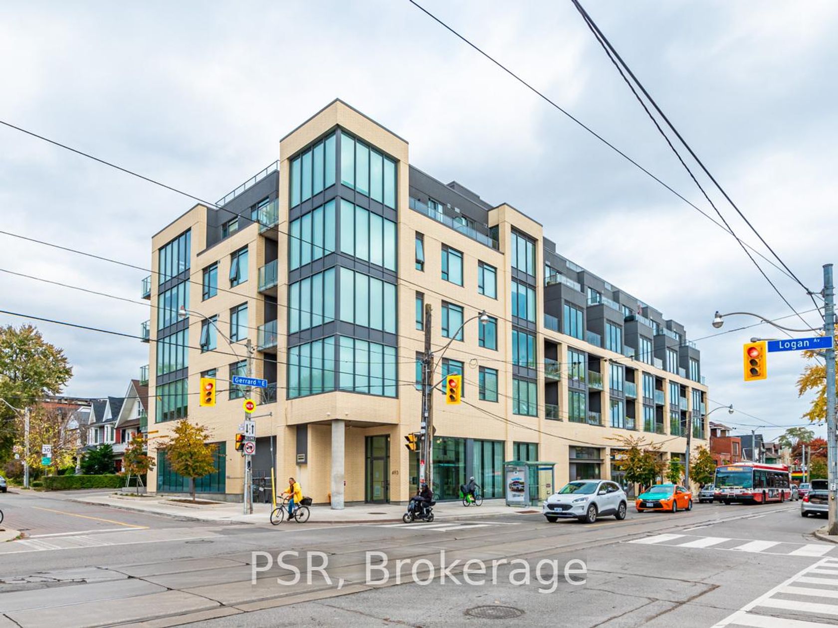 504 - 495 Logan Avenue, North Riverdale, Toronto 