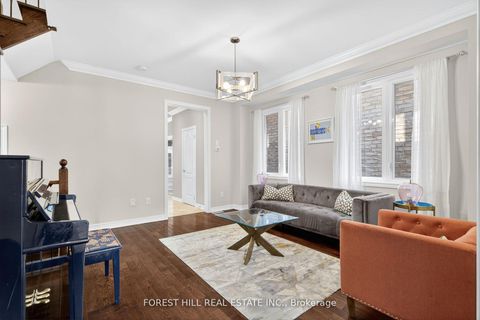 Photo 6 at 9 Robert Green Crescent, Patterson, Vaughan Photo 6 at 9 Robert Green Crescent, Patterson, Vaughan