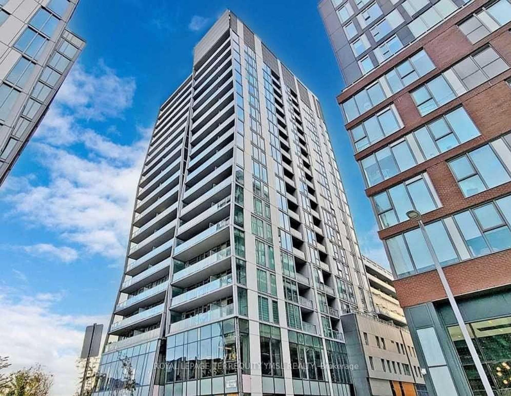 501 - 15 Baseball Place, South Riverdale, Toronto 