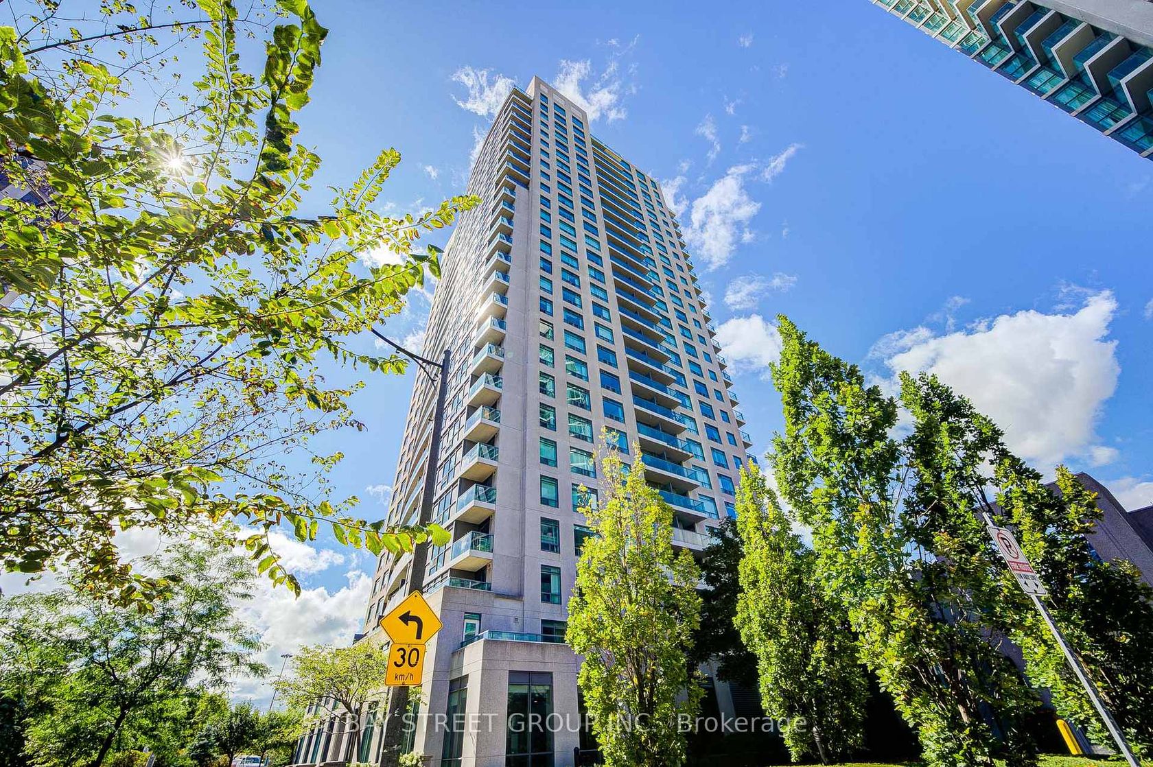 1107 - 30 Harrison Garden Boulevard, Willowdale East, Toronto by Loree Meneguzzi Real Estate 1107 - 30 Harrison Garden Boulevard, Willowdale East, Toronto