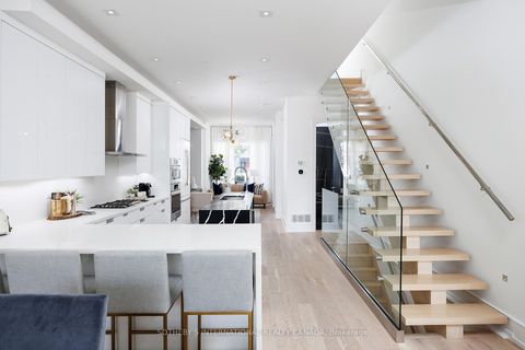 Photo 9 at 121 Markham Street, Bellwoods, Toronto