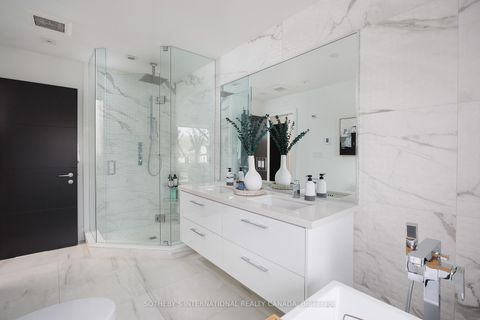 Photo 26 at 121 Markham Street, Bellwoods, Toronto