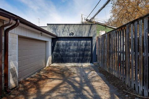Photo 32 at 121 Markham Street, Bellwoods, Toronto