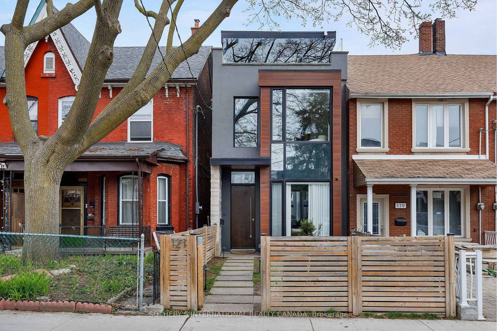 121 Markham Street, Bellwoods, Toronto 