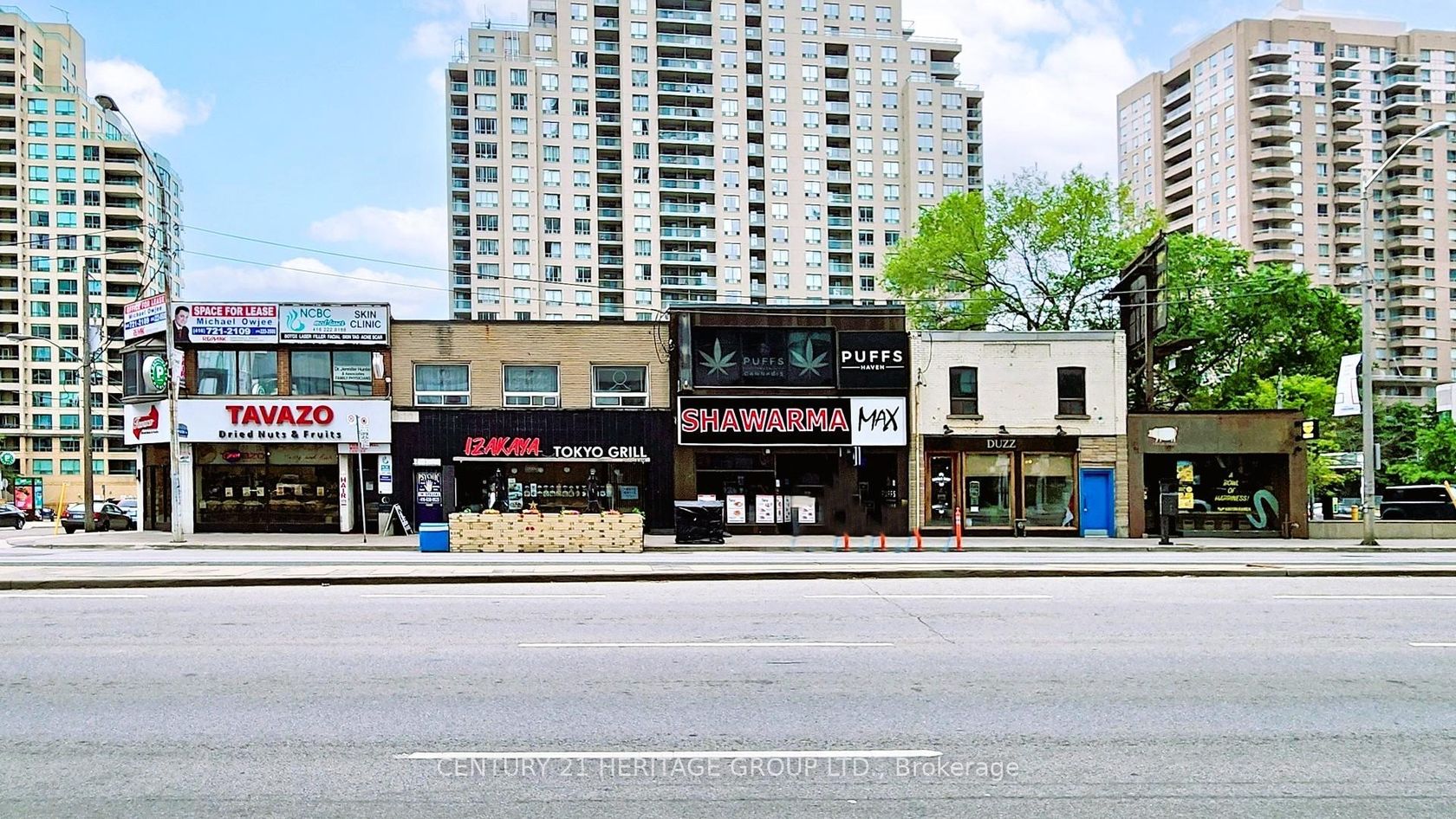 5171 Yonge Street, Willowdale East, Toronto photo number 2
