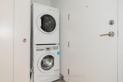 Photo 26 at 308 - 383 Sorauren Avenue, Roncesvalles, Toronto