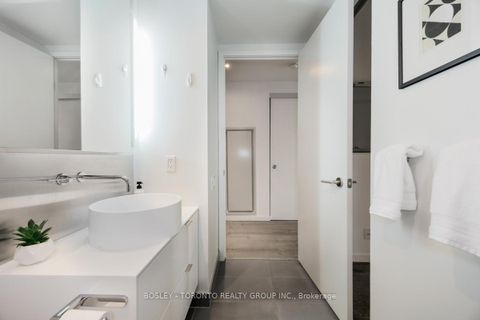 Photo 31 at 308 - 383 Sorauren Avenue, Roncesvalles, Toronto
