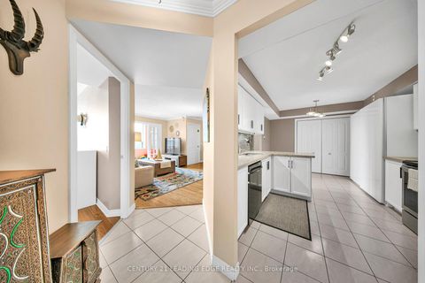 Photo 3 at 1509 - 115 Omni Drive, Bendale, Toronto