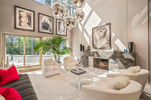Photo 13 at 25 Misty Crescent, Don Mills, Toronto