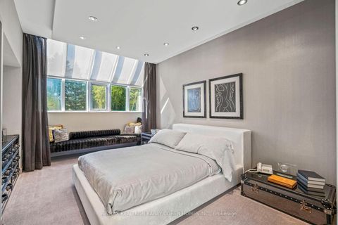 Photo 22 at 25 Misty Crescent, Don Mills, Toronto