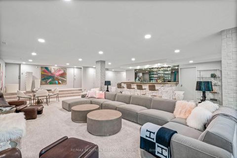 Photo 30 at 25 Misty Crescent, Don Mills, Toronto