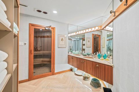 Photo 32 at 25 Misty Crescent, Don Mills, Toronto