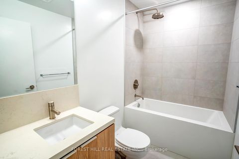 Photo 13 at 1615 - 2020 Bathurst Street, Cedarvale, Toronto