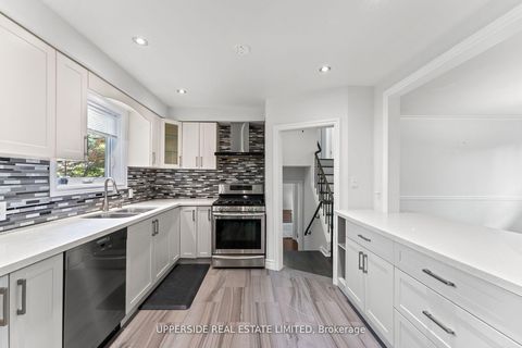 Photo 3 at 16 Janellan Terrace, West Hill, Toronto