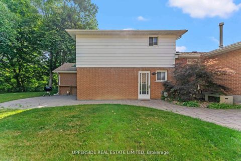 Photo 36 at 16 Janellan Terrace, West Hill, Toronto