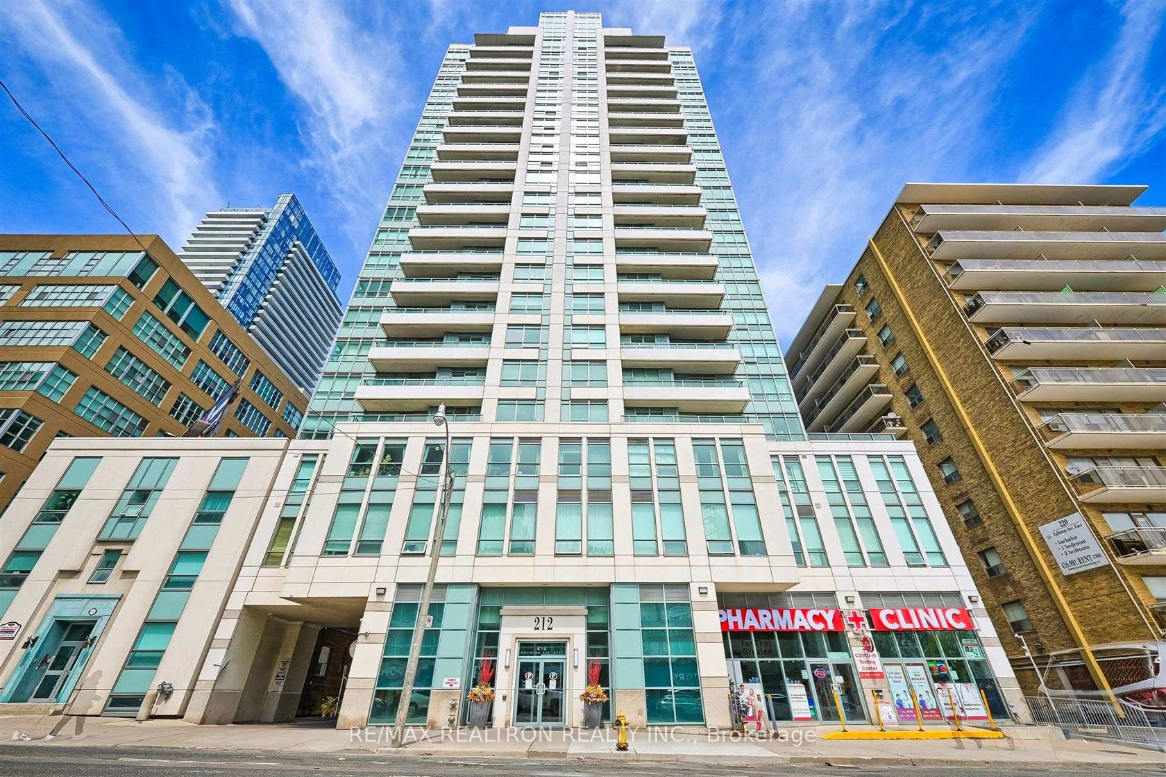 803 - 212 Eglinton Avenue E, Mount Pleasant West, Toronto by Loree Meneguzzi Real Estate 803 - 212 Eglinton Avenue E, Mount Pleasant West, Toronto