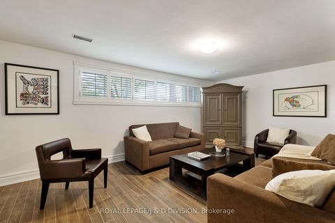 Photo 26 at 27 Paramount Court, Amesbury, Toronto