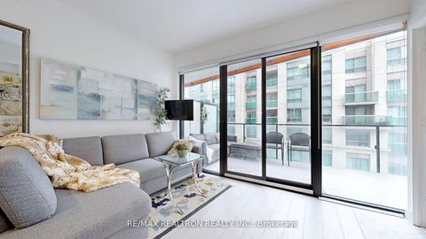 Photo 8 at 1016 - 215 Queen Street W, Waterfront Communities C1, Toronto