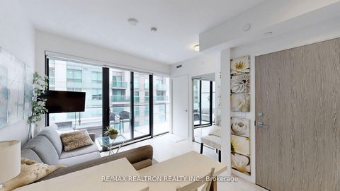 Photo 13 at 1016 - 215 Queen Street W, Waterfront Communities C1, Toronto