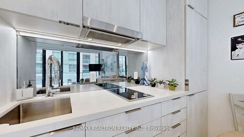 Photo 16 at 1016 - 215 Queen Street W, Waterfront Communities C1, Toronto
