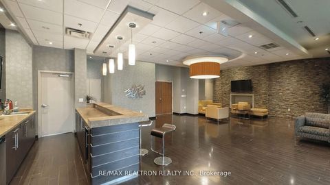 Photo 33 at 1016 - 215 Queen Street W, Waterfront Communities C1, Toronto