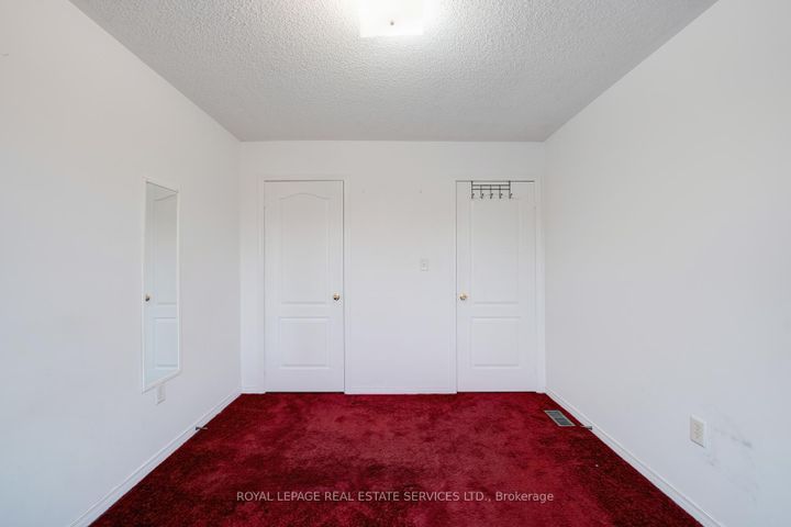 Photo 24 at 73 Mare Crescent, Clairville, Toronto