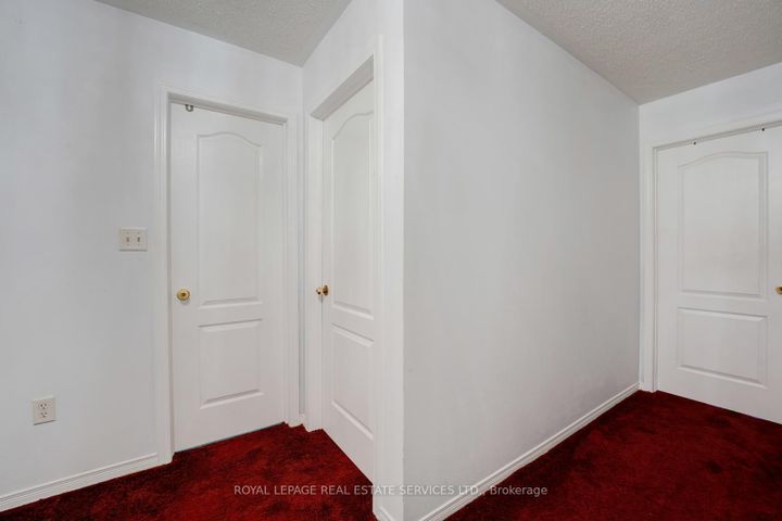 Photo 27 at 73 Mare Crescent, Clairville, Toronto