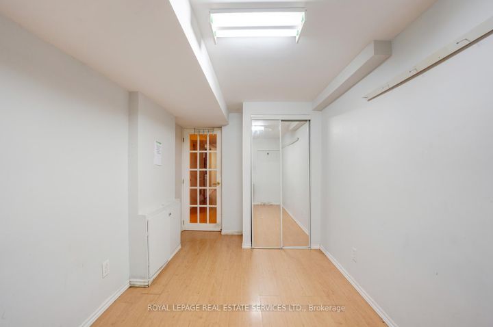 Photo 32 at 73 Mare Crescent, Clairville, Toronto