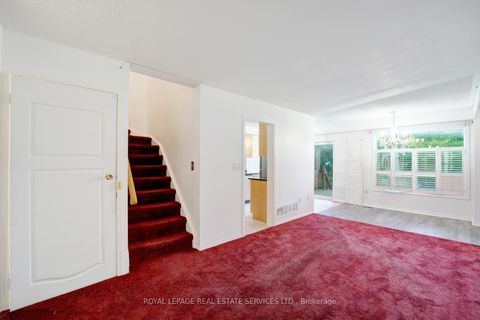 Photo 1 at 73 Mare Crescent, Clairville, Toronto