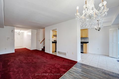 Photo 5 at 73 Mare Crescent, Clairville, Toronto