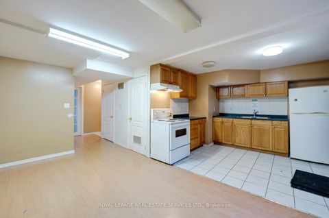 Photo 37 at 73 Mare Crescent, Clairville, Toronto