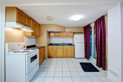 Photo 38 at 73 Mare Crescent, Clairville, Toronto