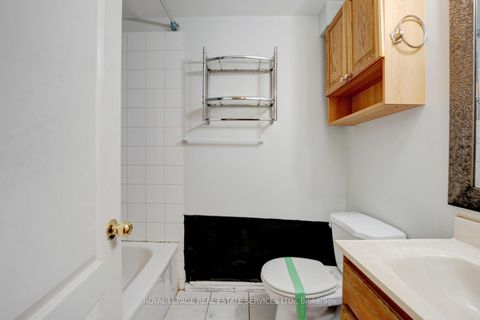 Photo 42 at 73 Mare Crescent, Clairville, Toronto