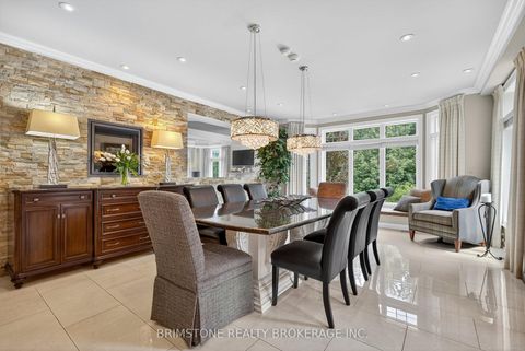 Photo 10 at 123 Salamander Court, Maple, Vaughan