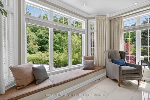 Photo 12 at 123 Salamander Court, Maple, Vaughan