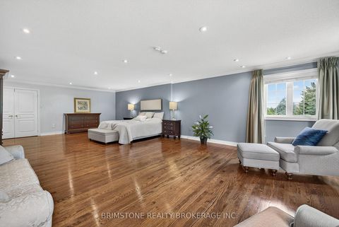 Photo 17 at 123 Salamander Court, Maple, Vaughan