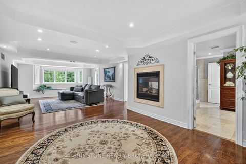 Photo 26 at 123 Salamander Court, Maple, Vaughan